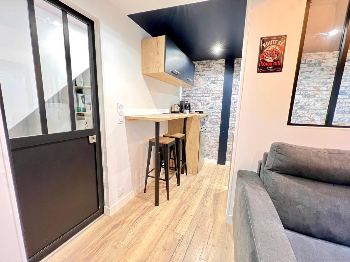 Вилла Le Loft ~ A 4 Min De La Gare, Fibre + Parking Prive Пуатье Экстерьер фото